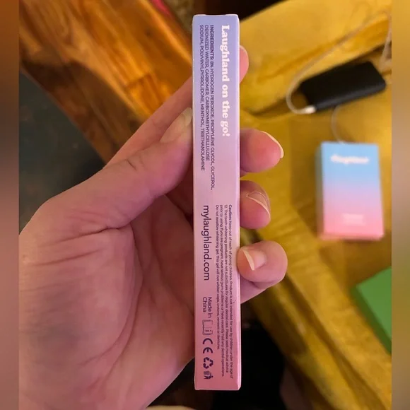 NEW • LED Teeth Whitening Kit • Laughland Bundle - Picture 6 of 12